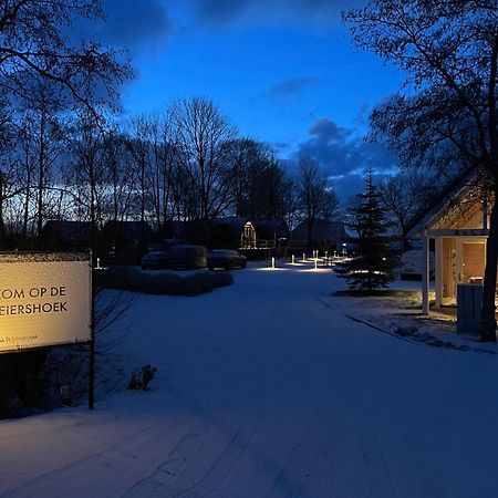 Apartamento Tiny House - Optioneel Met Hottub Dokkum Exterior foto