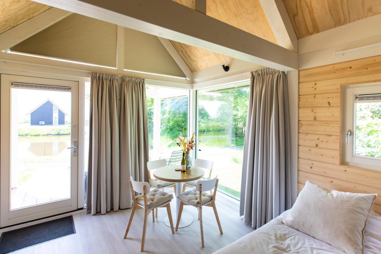 Apartamento Tiny House - Optioneel Met Hottub Dokkum Exterior foto